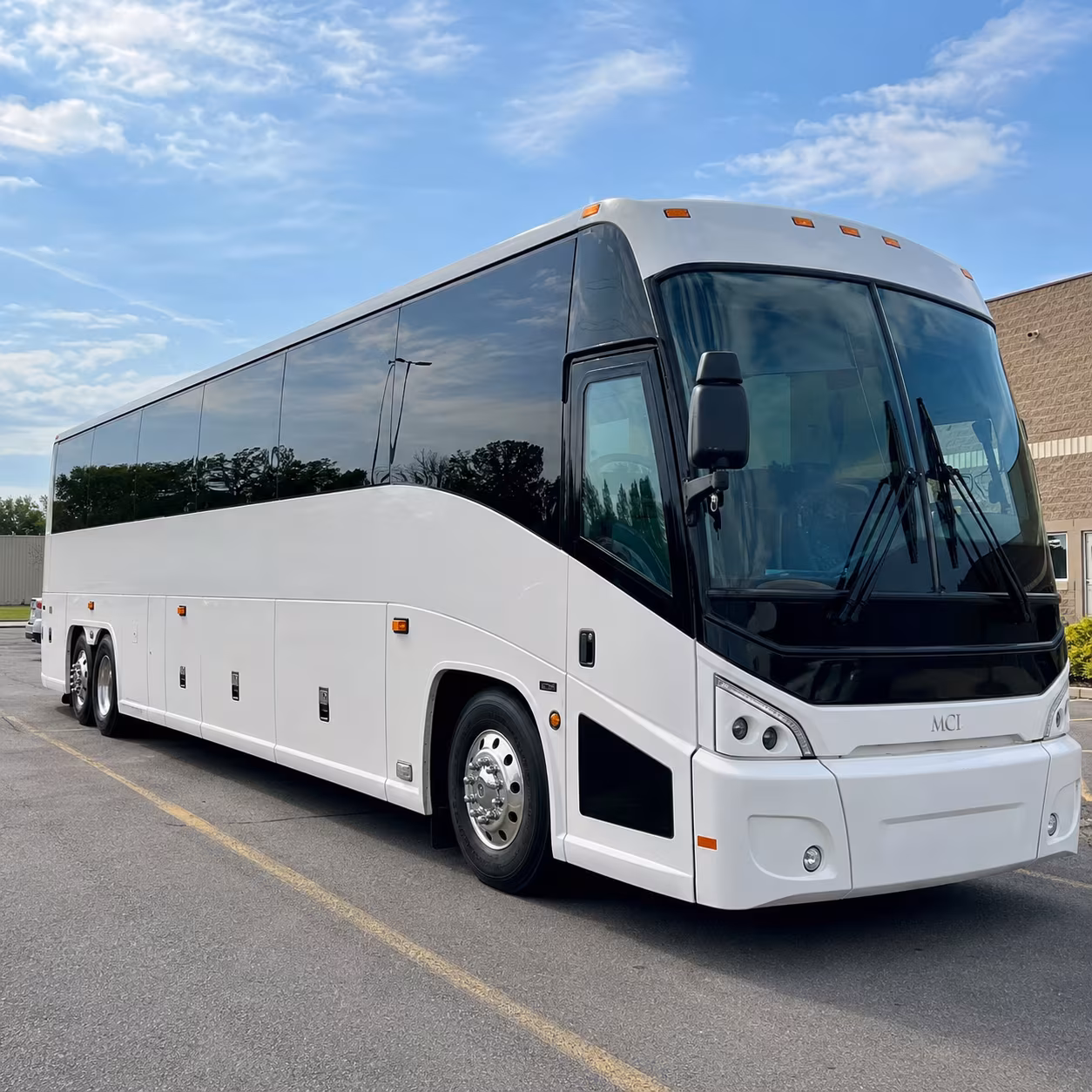 event and off site meeting shuttle buses for stockton employers