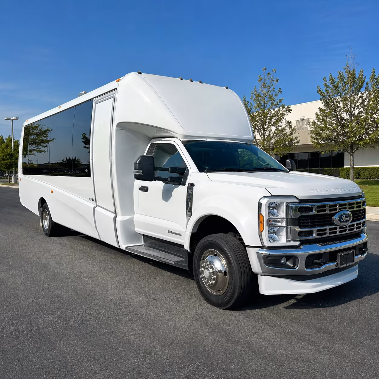 hotel to venue shuttle buses for stockton conferences and trade events