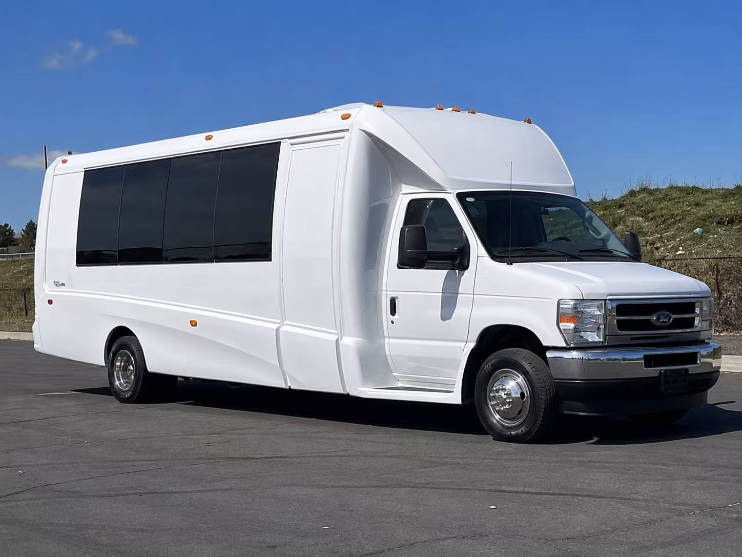 lodi wine country stocktons backyard wine region party bus rental