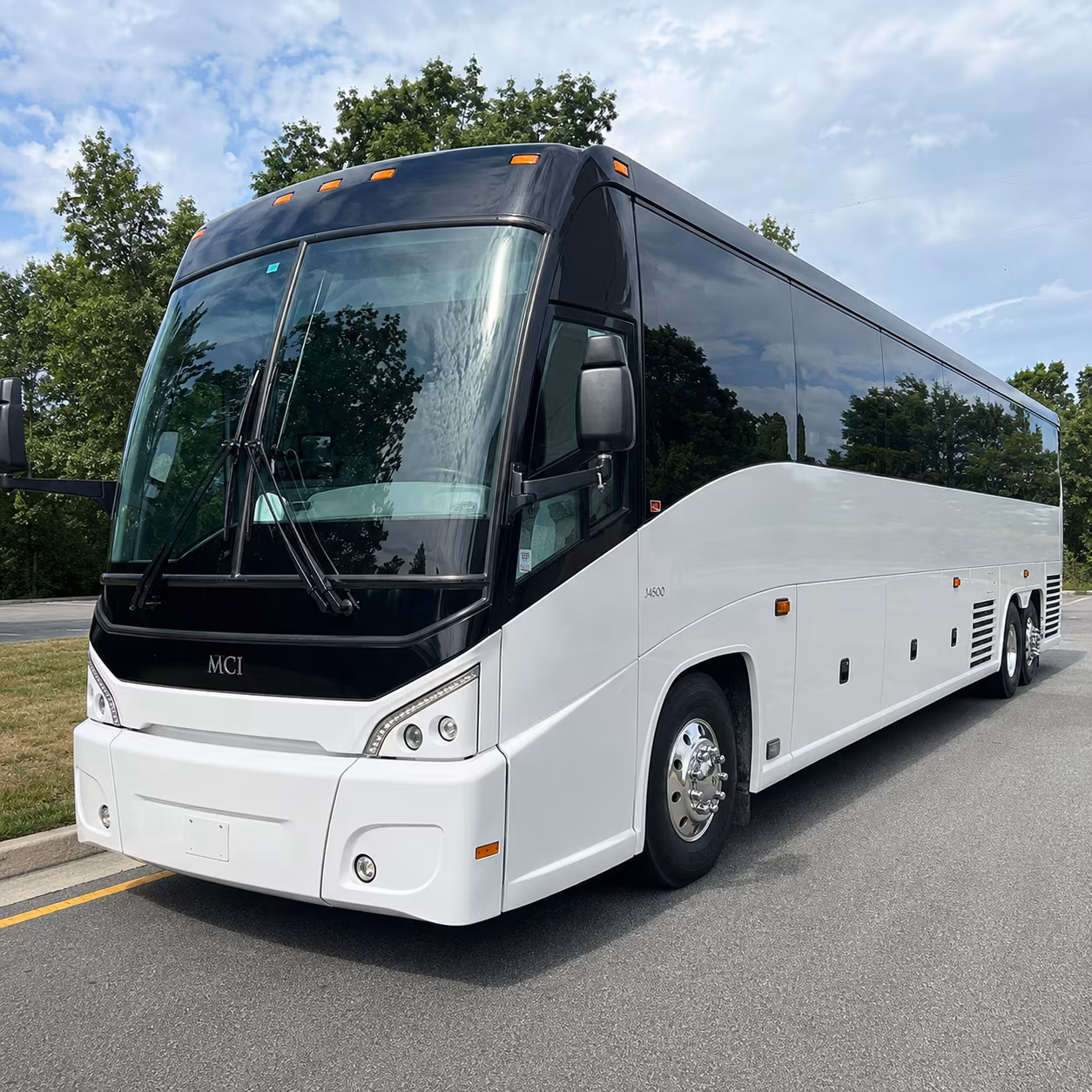 stockton 56 passenger charter bus